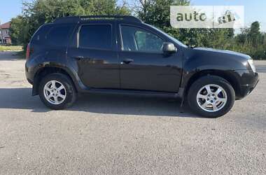 Внедорожник / Кроссовер Renault Duster 2011 в 