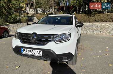 Внедорожник / Кроссовер Renault Duster 2018 в 