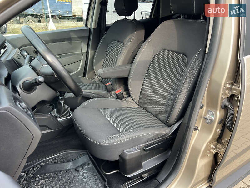 Внедорожник / Кроссовер Renault Duster 2018 в Черновцах
