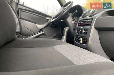 Внедорожник / Кроссовер Renault Duster 2012 в Житомире