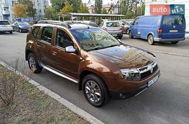 Позашляховик / Кросовер Renault Duster 2013 в 