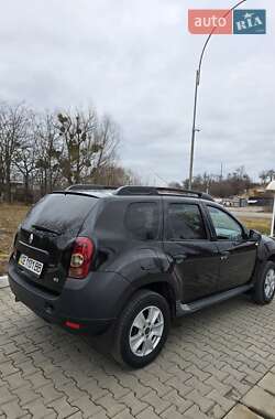 Внедорожник / Кроссовер Renault Duster 2012 в 