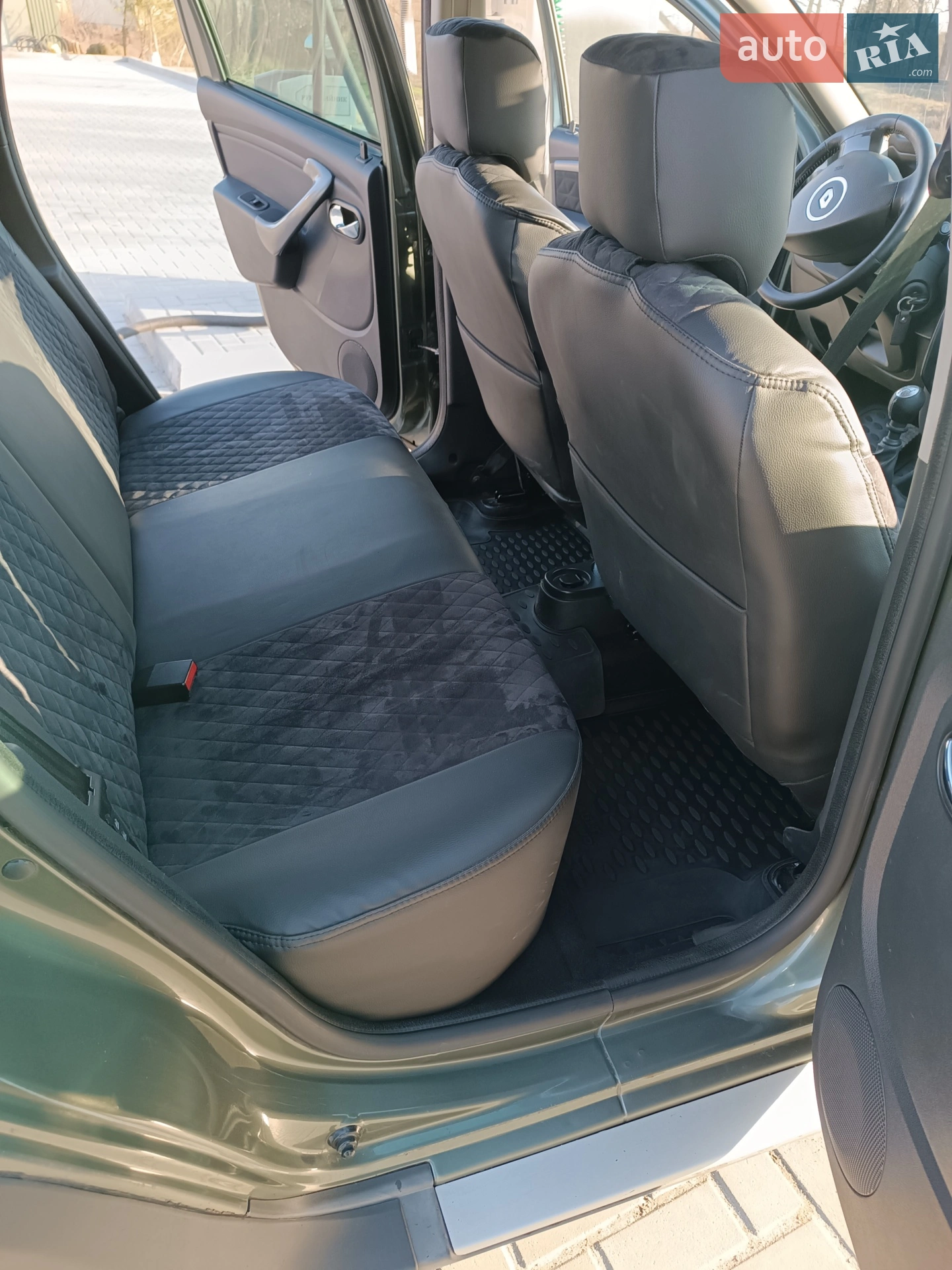2015 Renault Duster - мініатюра 11
