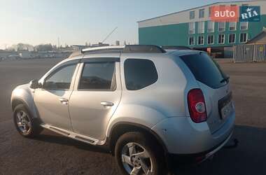 Внедорожник / Кроссовер Renault Duster 2011 в 