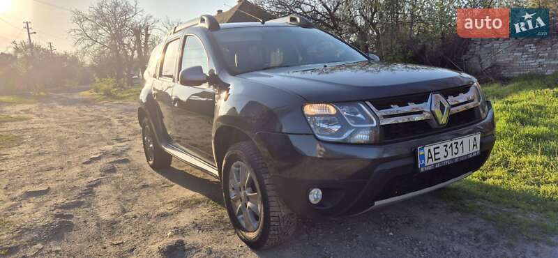 Позашляховик / Кросовер Renault Duster 2016 в 