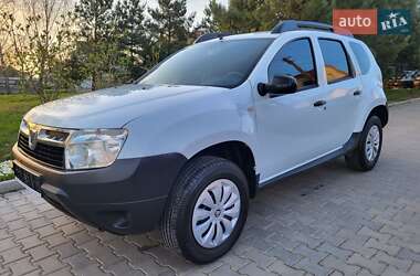 Позашляховик / Кросовер Renault Duster 2013 в 
