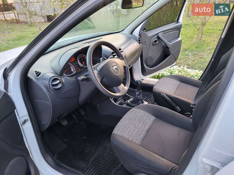 Позашляховик / Кросовер Renault Duster 2013 в Хмельницькому