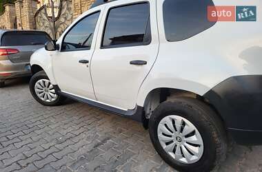 Позашляховик / Кросовер Renault Duster 2013 в 
