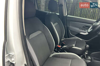 Внедорожник / Кроссовер Renault Duster 2018 в 