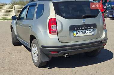 Внедорожник / Кроссовер Renault Duster 2012 в 