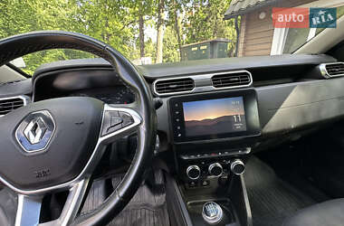 Позашляховик / Кросовер Renault Duster 2021 в 