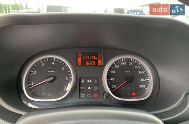 Внедорожник / Кроссовер Renault Duster 2013 в 