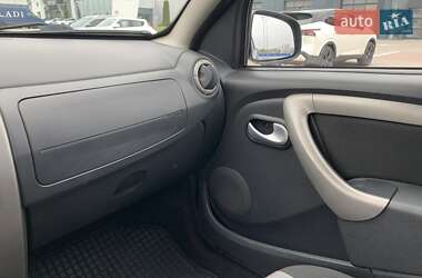 Внедорожник / Кроссовер Renault Duster 2013 в 