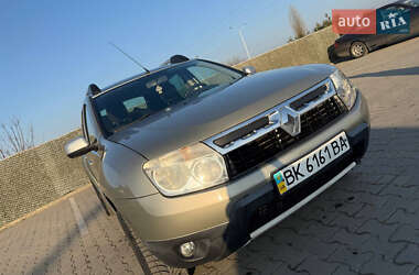Renault Duster 2011 Renault Duster 2011