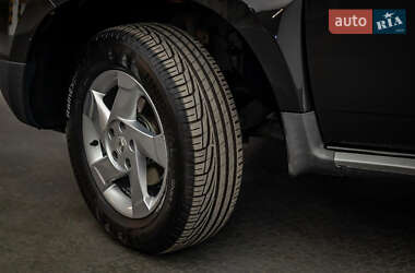 Внедорожник / Кроссовер Renault Duster 2012 в 