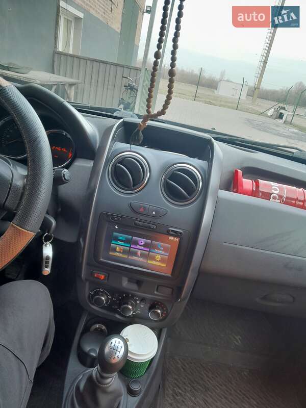 Внедорожник / Кроссовер Renault Duster 2015 в Миргороде