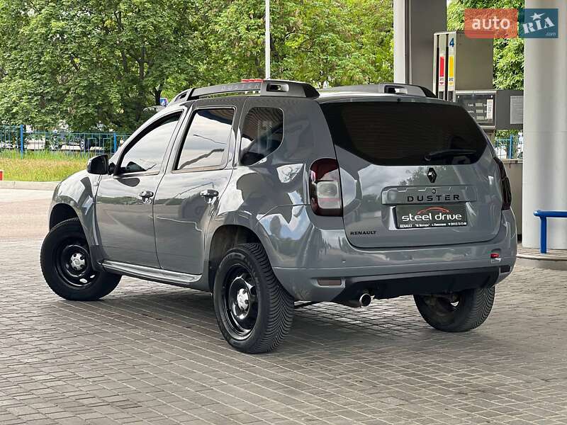 Позашляховик / Кросовер Renault Duster 2015 в Миколаєві