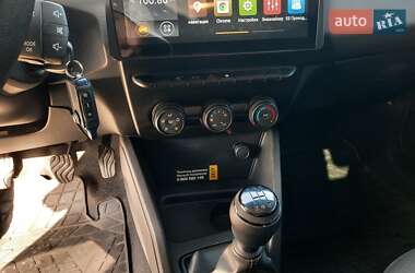 Внедорожник / Кроссовер Renault Duster 2020 в 