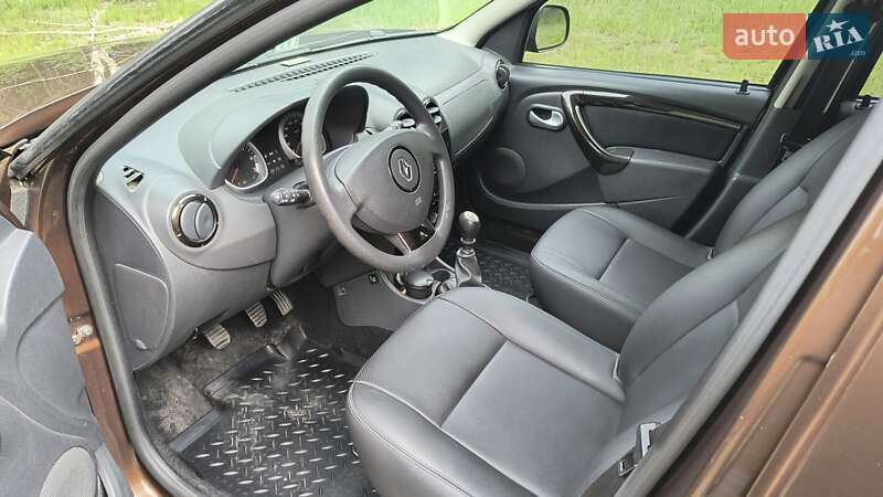 Внедорожник / Кроссовер Renault Duster 2012 в Нежине