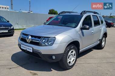 Внедорожник / Кроссовер Renault Duster 2017 в Киеве