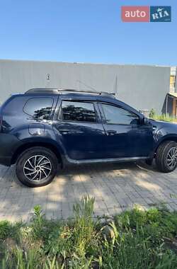 Внедорожник / Кроссовер Renault Duster 2011 в Краматорске
