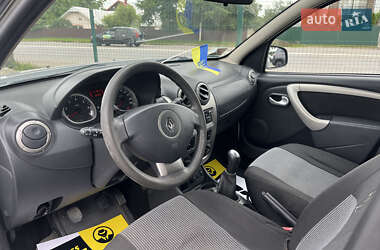 Внедорожник / Кроссовер Renault Duster 2013 в 