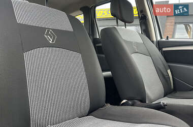 Внедорожник / Кроссовер Renault Duster 2013 в 