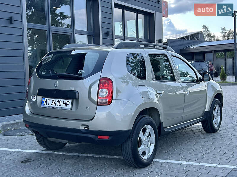 Позашляховик / Кросовер Renault Duster 2011 в Івано-Франківську