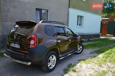 Внедорожник / Кроссовер Renault Duster 2013 в 