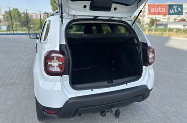 Позашляховик / Кросовер Renault Duster 2022 в 