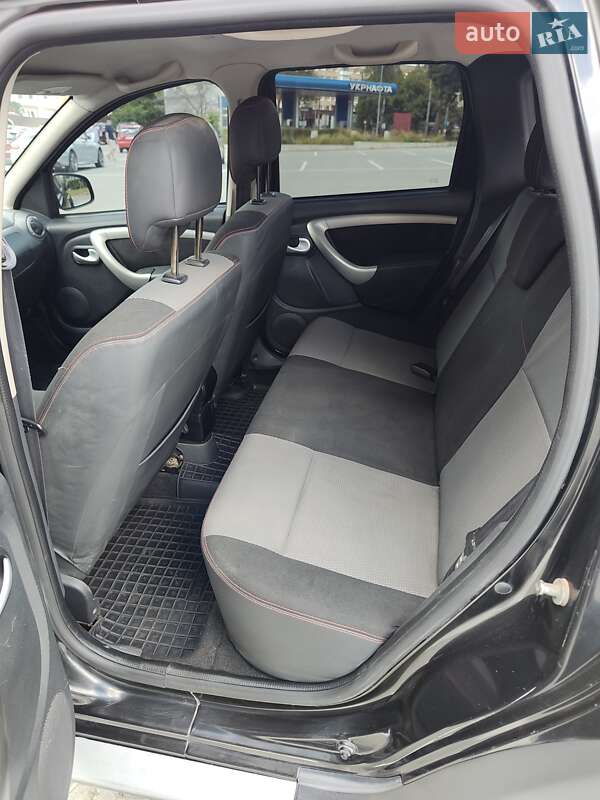 Внедорожник / Кроссовер Renault Duster 2013 в Тернополе