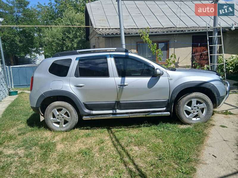 Позашляховик / Кросовер Renault Duster 2013 в Києві