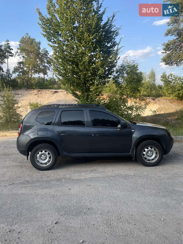 Внедорожник / Кроссовер Renault Duster 2017 в Тараще