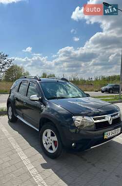 Внедорожник / Кроссовер Renault Duster 2012 в 