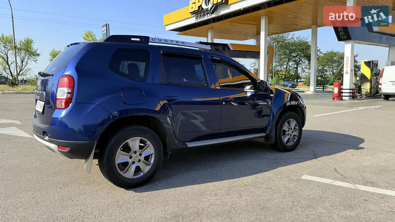 Внедорожник / Кроссовер Renault Duster 2017 в Марганце