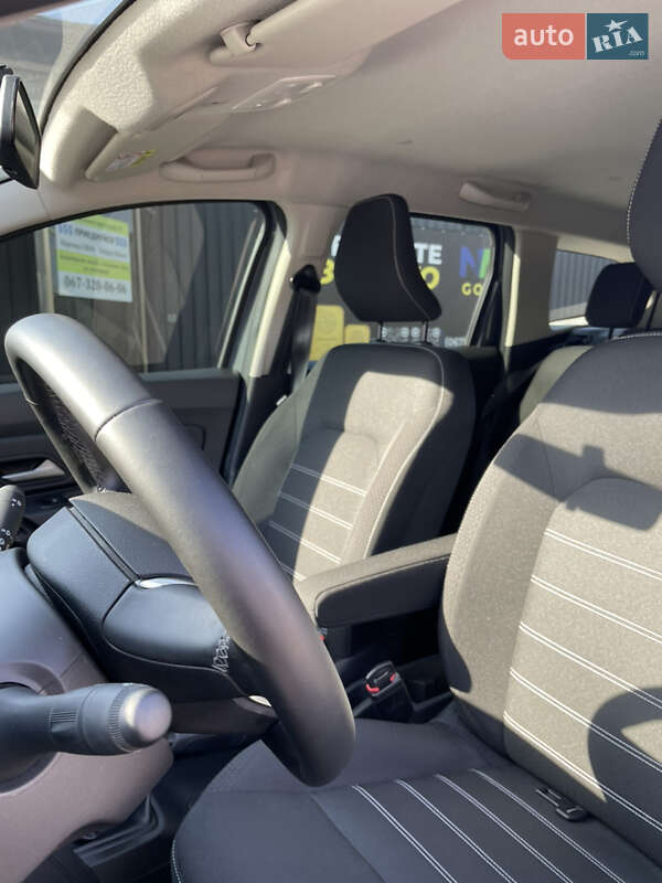 Позашляховик / Кросовер Renault Duster 2024 в Дніпрі
