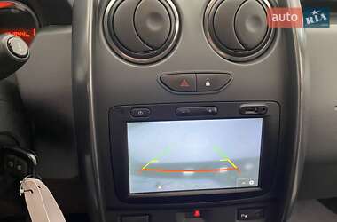 Внедорожник / Кроссовер Renault Duster 2017 в 