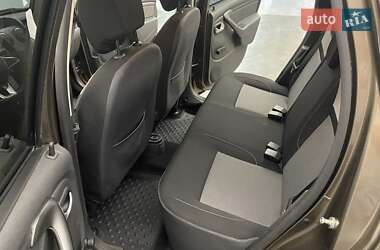 Внедорожник / Кроссовер Renault Duster 2017 в 