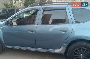 Внедорожник / Кроссовер Renault Duster 2012 в 