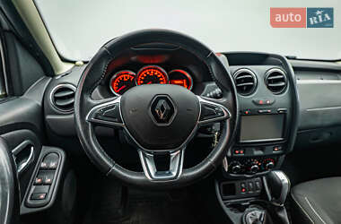 Внедорожник / Кроссовер Renault Duster 2017 в 