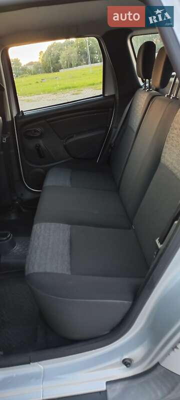 Внедорожник / Кроссовер Renault Duster 2013 в Львове