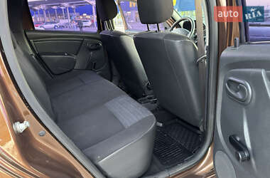 Внедорожник / Кроссовер Renault Duster 2011 в 