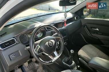 Позашляховик / Кросовер Renault Duster 2020 в 