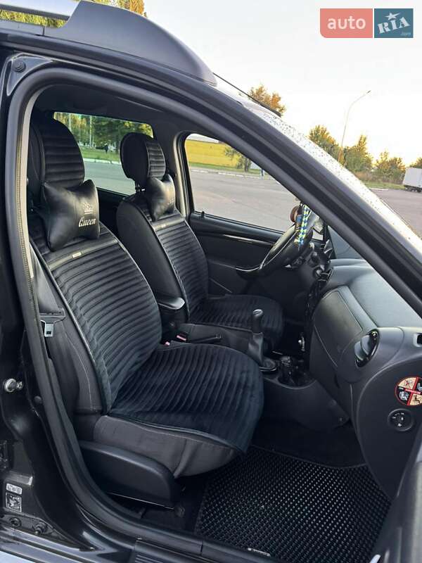 Позашляховик / Кросовер Renault Duster 2011 в Кременчуці