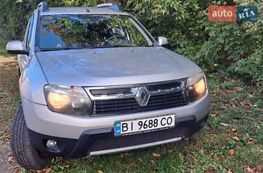 Внедорожник / Кроссовер Renault Duster 2010 в 