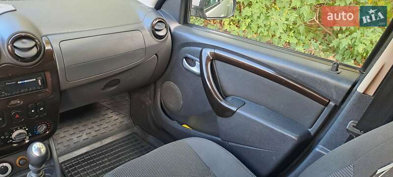 Внедорожник / Кроссовер Renault Duster 2010 в Полтаве