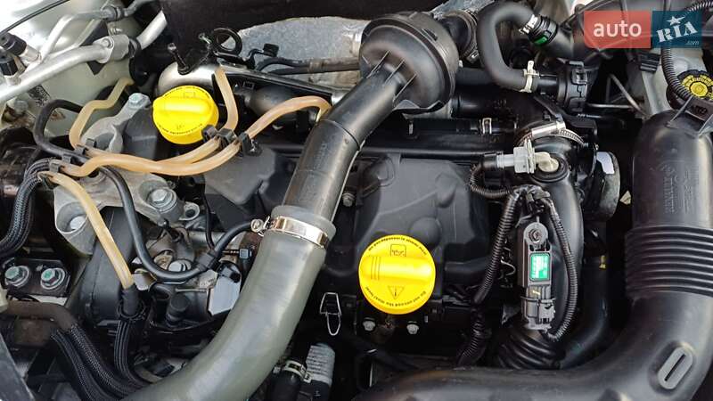 Позашляховик / Кросовер Renault Duster 2015 в Дрогобичі фото 17 Позашляховик / Кросовер Renault Duster 2015 в Дрогобичі