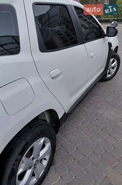 Внедорожник / Кроссовер Renault Duster 2020 в 