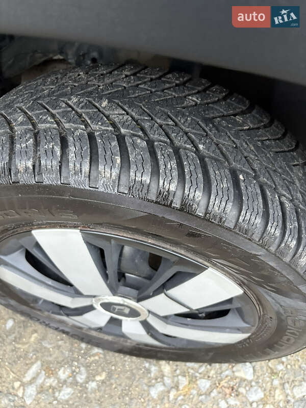 Позашляховик / Кросовер Renault Duster 2017 в Кельменцях фото 13 Позашляховик / Кросовер Renault Duster 2017 в Кельменцях