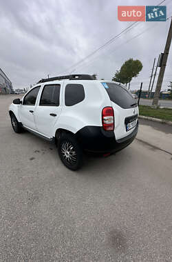 Внедорожник / Кроссовер Renault Duster 2017 в 